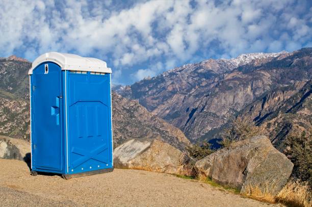Porta potty delivery and setup in Holladay, UT